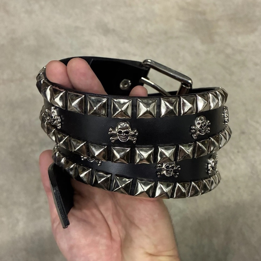 Hot Topic Black Leather Belt with Silver Skull Studs